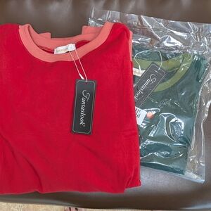 2 Woman's Crew neck Tops